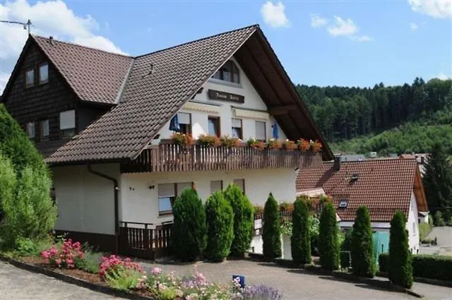 Doris ゲストハウス 3*