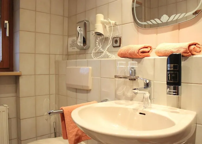 ゲストハウス Doris 3*